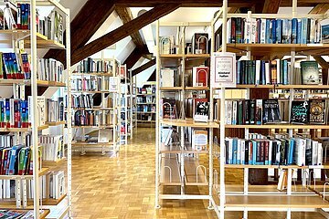 Bücherregale Stadtbibliothek