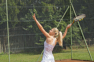 tennis1_klein.jpg