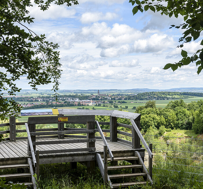 Aussichtsplattform im Erlebnisgeotop Lindle