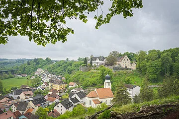 Blick ins Tal vom Kalvarienberg aus