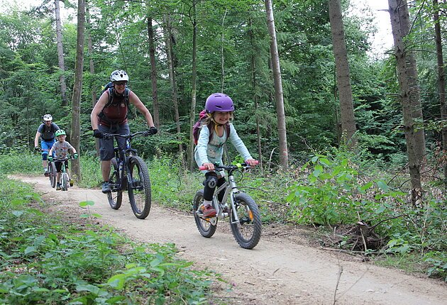 Familienfreundliche Heumöderntrails