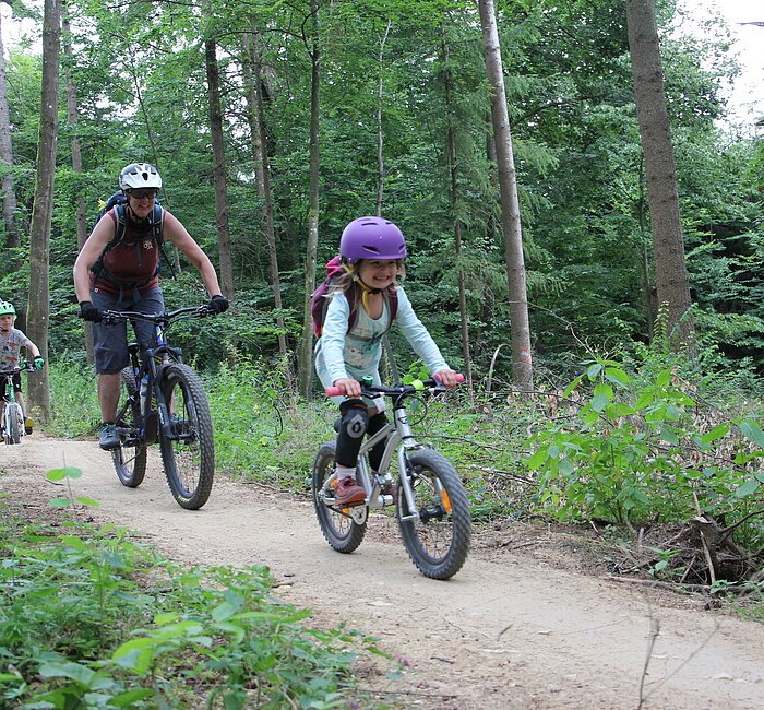 Familienfreundliche Heumöderntrails