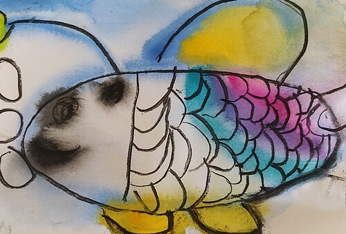 Auf dem Bild ist ein Schmetterling mit Aquarellfarben zu sehen.