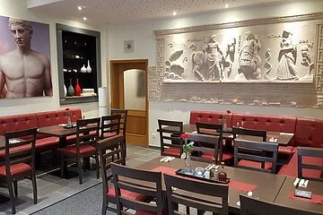 Restaurant Zum Janni - Lokal innen hinten 3