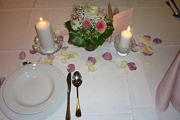 Brotzeitstube Breit - Tafeldeko elegant rose flieder