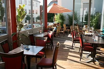 Bäckerei Lehner - Wintergarten Sitzmöglichkeiten