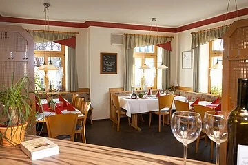 Nerreter Goldenes Lamm - Gastraum 1