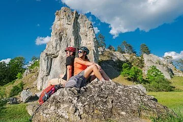 Radler am Burgsteinfelsen bei Dollnstein